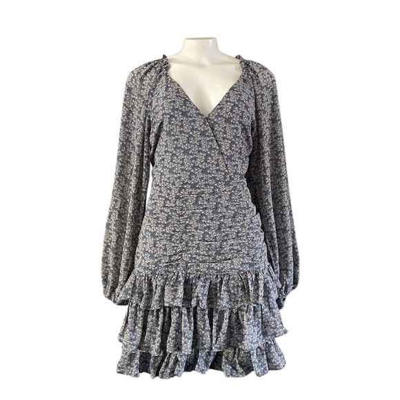 NEW ASTR The Label Blue Floral Long Sleeve Tiered Ruffle Shirred Mini Dress Sz M - Picture 5 of 14
